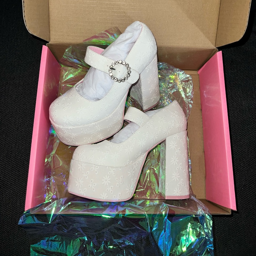 White lace platform Mary Jane with rhinestone buckle from Dollskill - Size 6